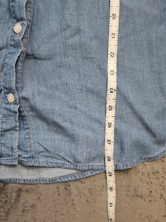 a.n.a Light Blue Denim Button-Front Short Sleeve Shirt - Picture 4 of 6